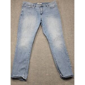 Levi Strauss Co 311 Shaping Skinny Jeans‎ Women's Light Wash Size 34